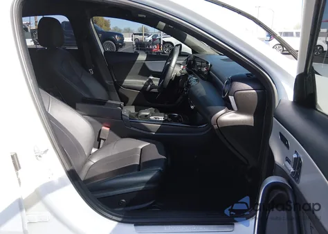 2019 Mercedes-Benz A 220 from USA, damaged, VIN WDD3G4EB4KW014256